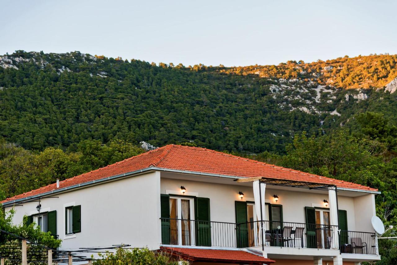Casa Katalina Lejlighed Komiža Eksteriør billede
