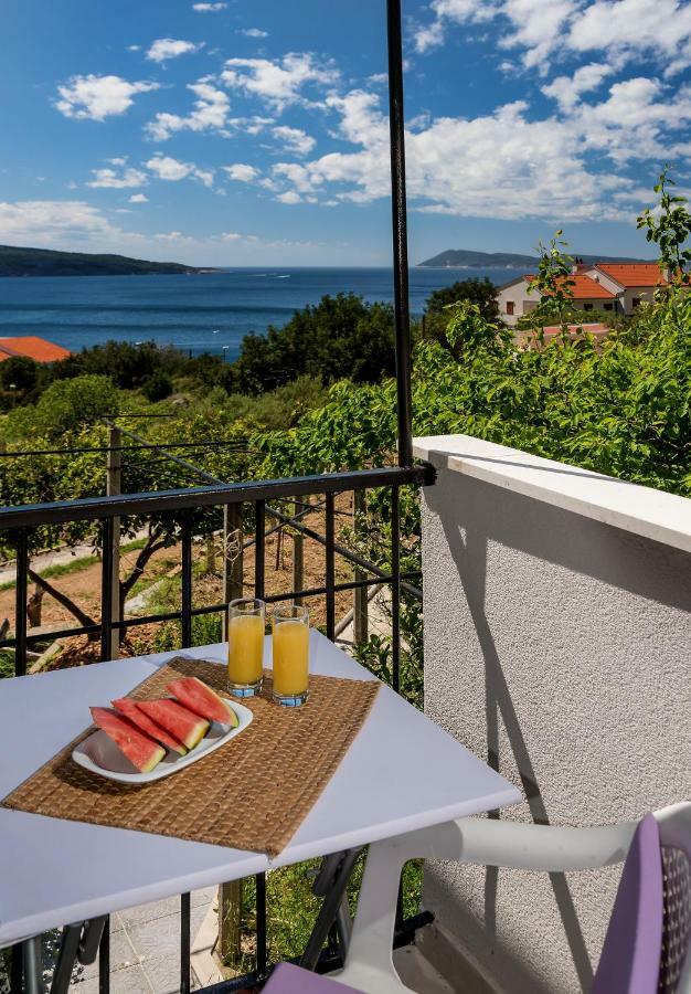 Casa Katalina Lejlighed Komiža Eksteriør billede
